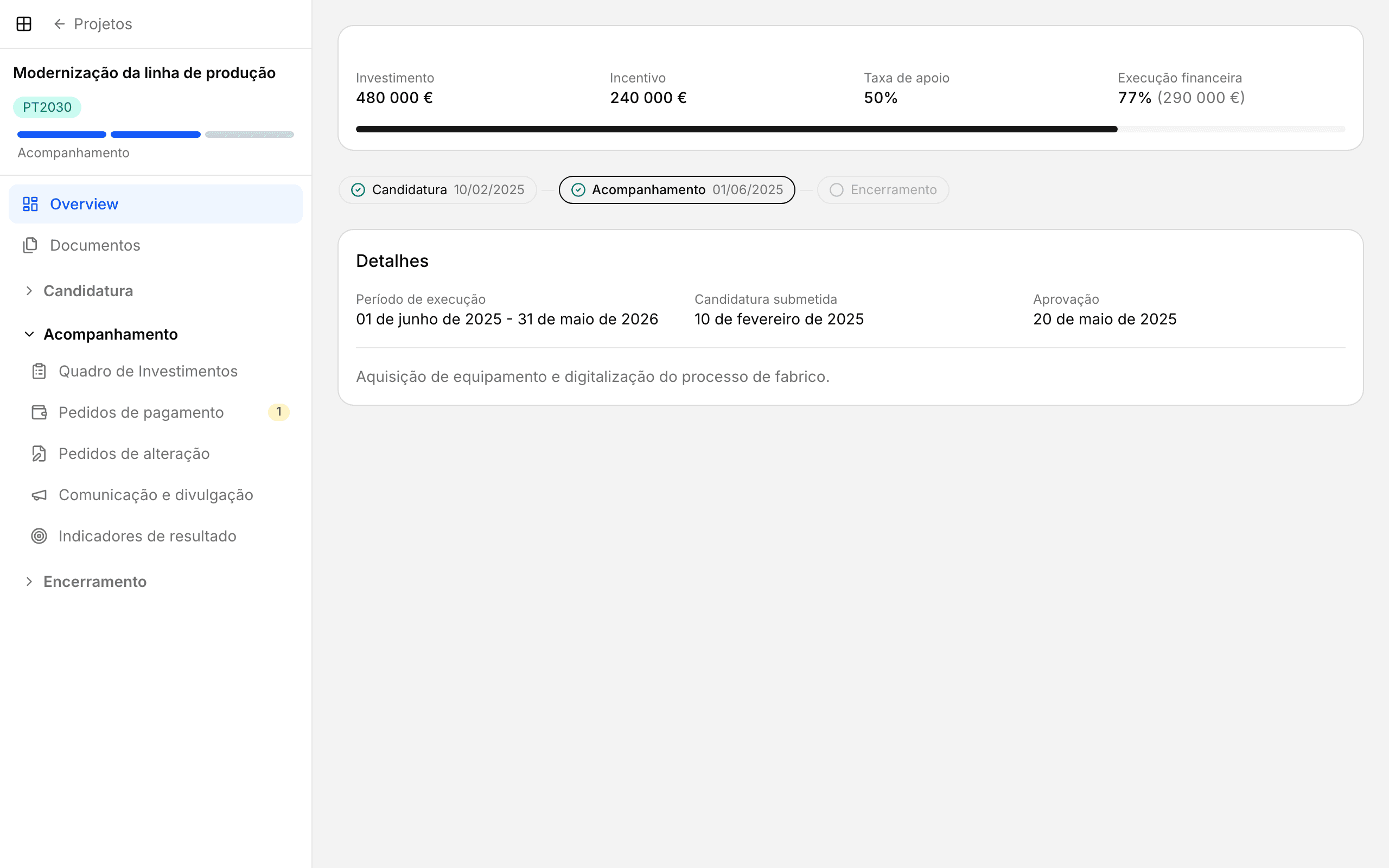 Projeto no portal do cliente com o menu do projeto, resumo financeiro, fases e detalhes